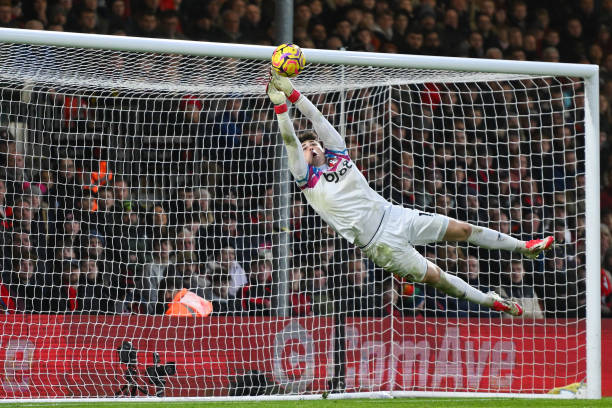 头球破门 头球破门